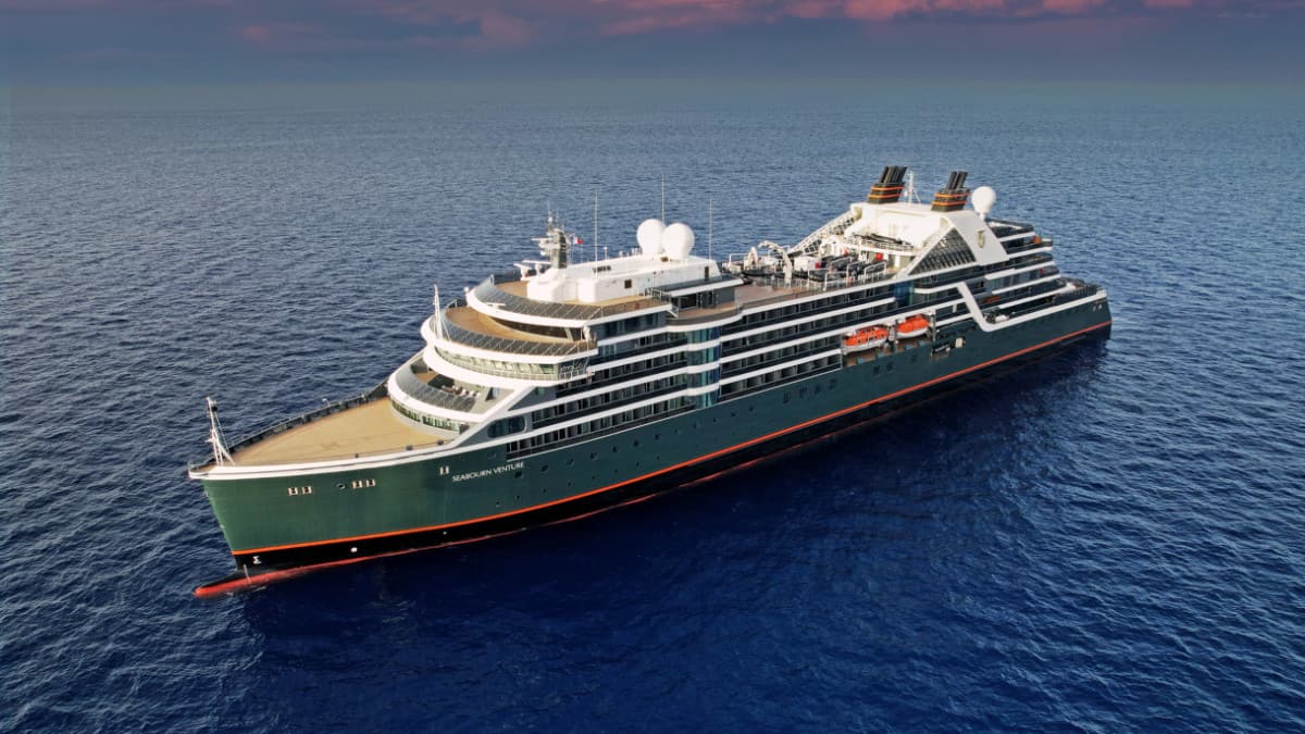 Ultra-Luxury Expedition Ship Has Inaugural Visit to St. Kitts